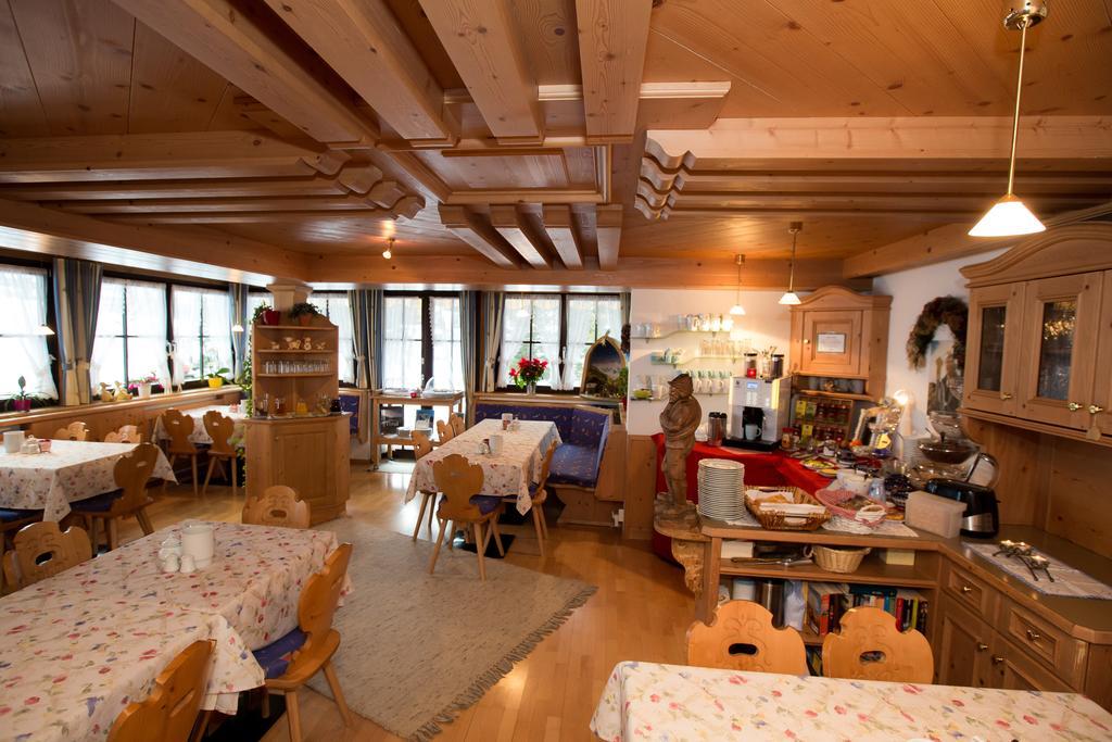 Almhof-Reithof Pitztal Hotel Sankt Leonhard im Pitztal Exterior photo