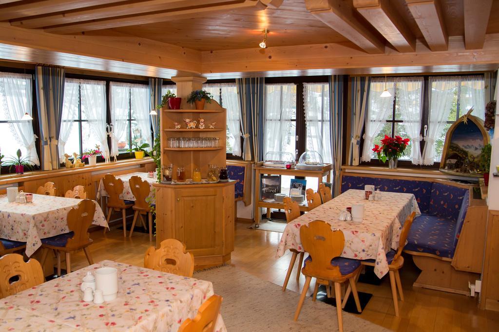 Almhof-Reithof Pitztal Hotel Sankt Leonhard im Pitztal Exterior photo